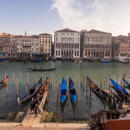 Design Apartment With Balcony On The Grand Canal R&R البندقية المظهر الخارجي الصورة